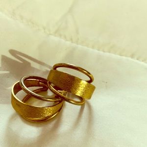 Vintage gold tone hoop earrings soft touch clips